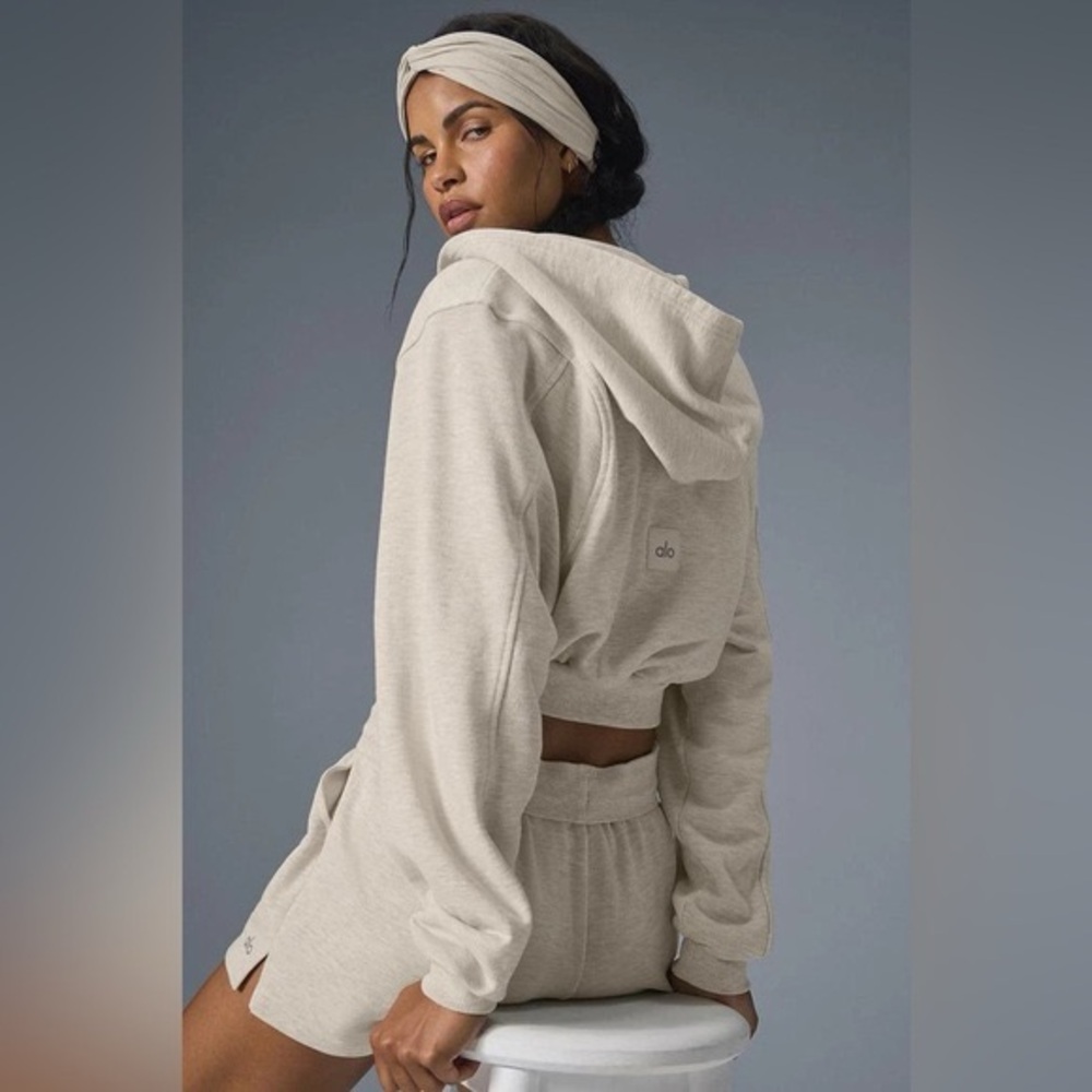 ALO YOGA SWEET ESCAPE ZIP UP CROPPED HOODIE - OATMEAL HEATHER - S